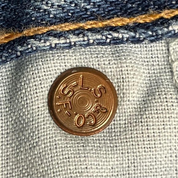 Vtg Levi’s 505 Classic Jeans Sz 8P Light Wash Everyday Essential Y2K Streetwear - Picture 9 of 11